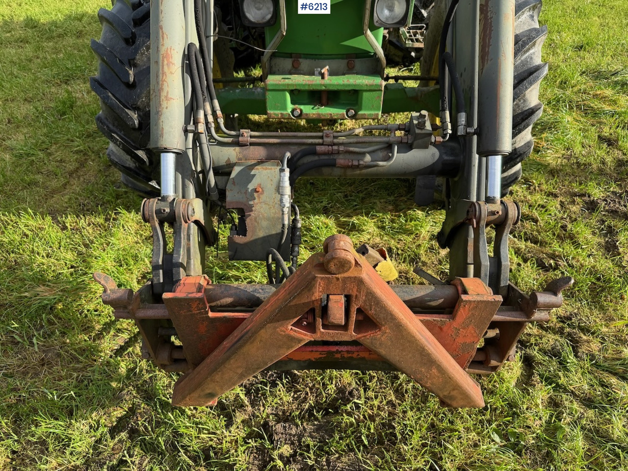 1990 John Deere 2850 Power Synchron w/ front loader. - Τρακτέρ: φωτογραφία 4 1990 John Deere 2850 Power Synchron w/ front loader. - Τρακτέρ: φωτογραφία 4