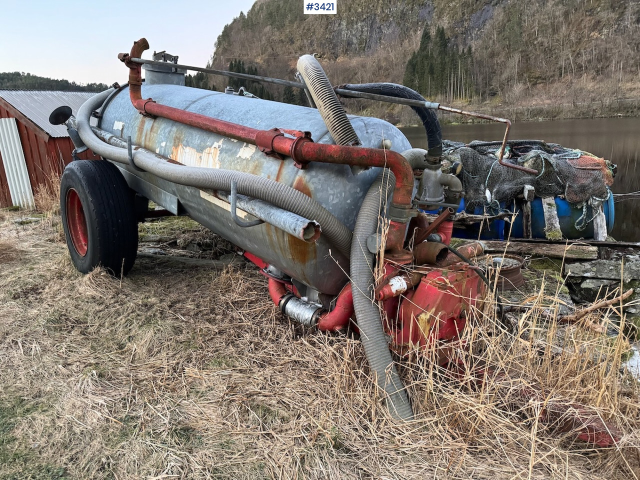 1990 Record Vacuum truck w/cannon - Σανού και κτηνοτροφικά μηχανήματα: φωτογραφία 2 1990 Record Vacuum truck w/cannon - Σανού και κτηνοτροφικά μηχανήματα: φωτογραφία 2