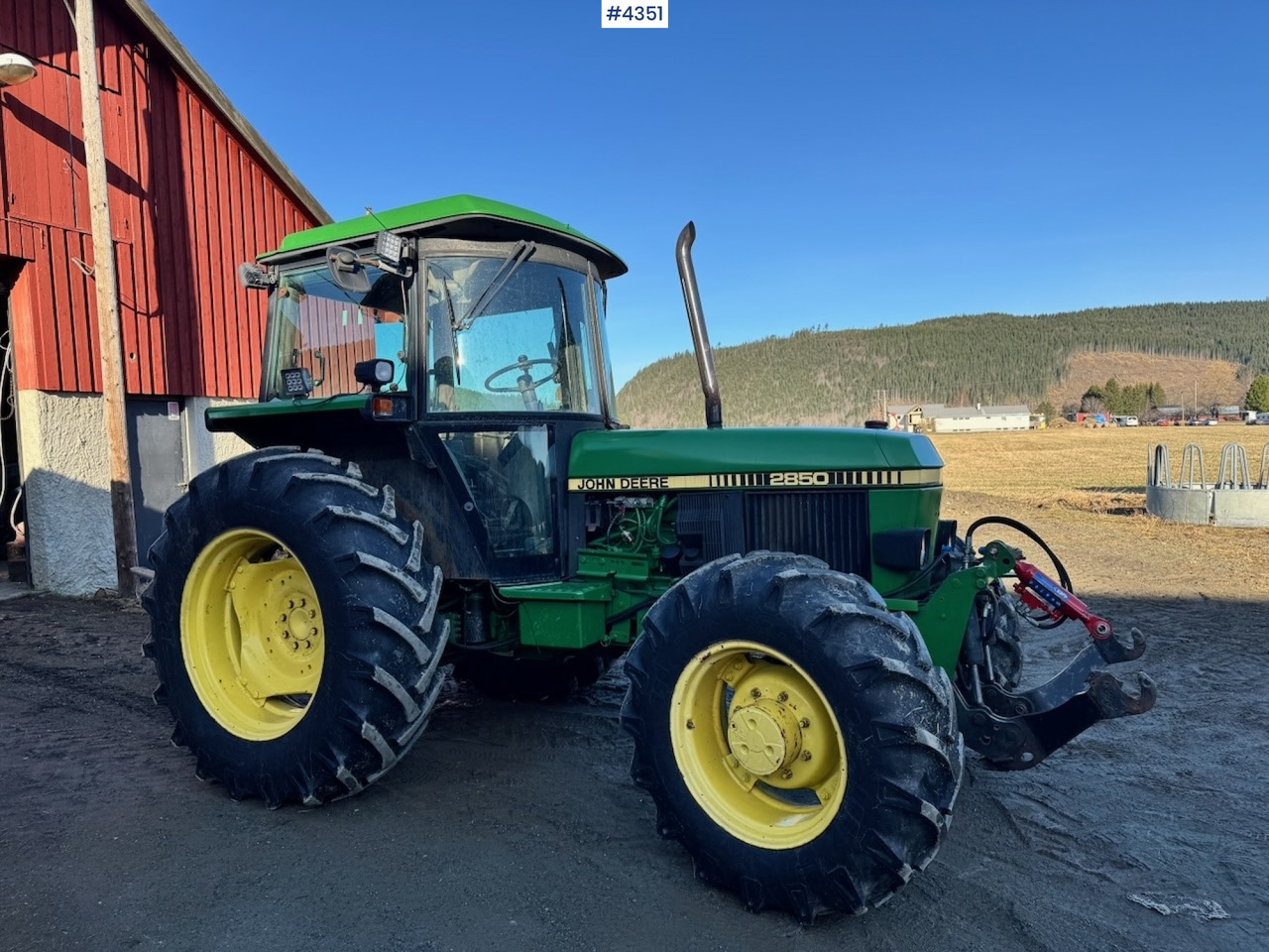 1991 John Deere 2850 4x4 Synchron w/ front hydraulics. - Τρακτέρ: φωτογραφία 4 1991 John Deere 2850 4x4 Synchron w/ front hydraulics. - Τρακτέρ: φωτογραφία 4