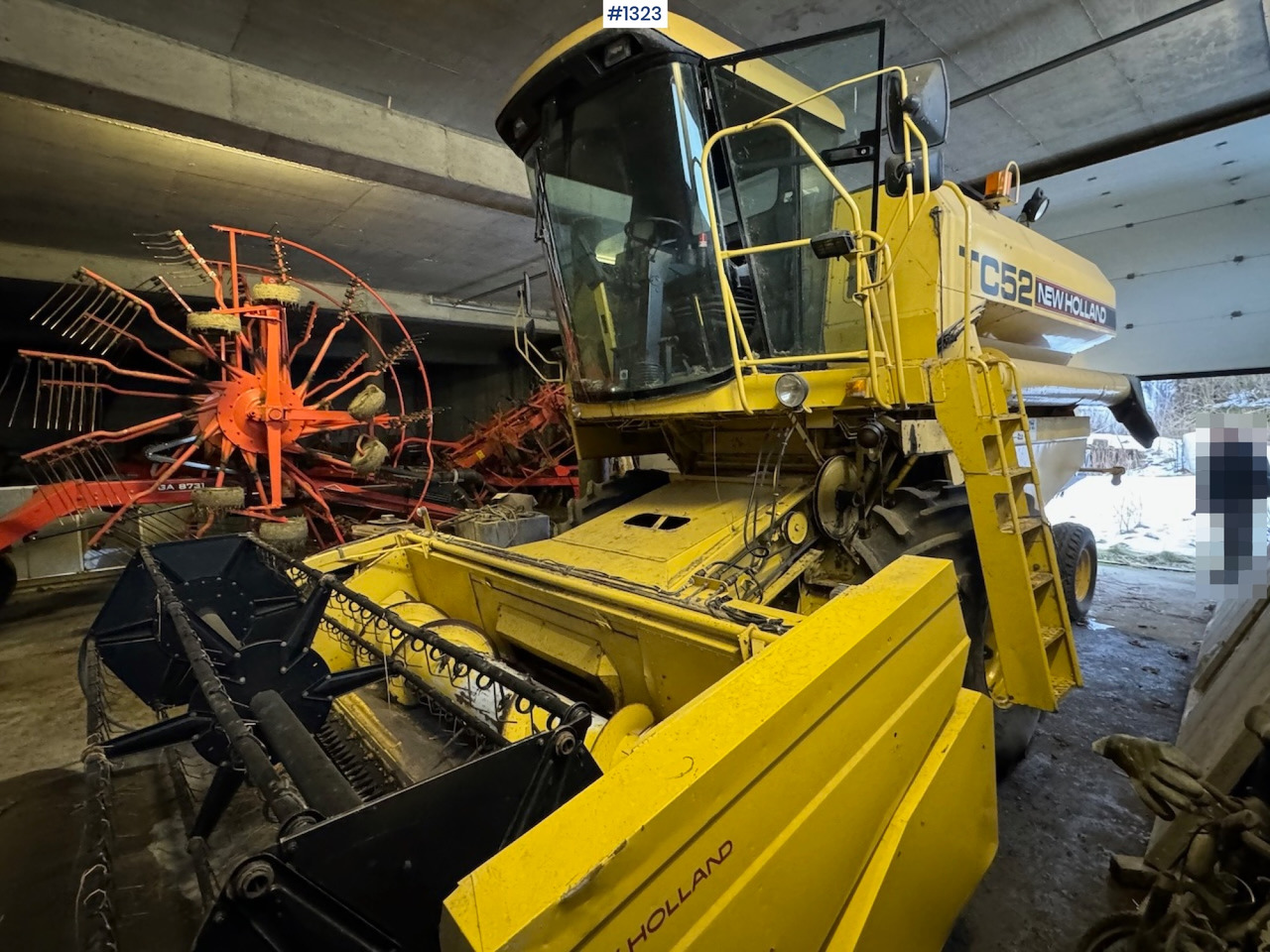 1992 New Holland TC52 Combine - Θεριζοαλωνιστική μηχανή: φωτογραφία 2 1992 New Holland TC52 Combine - Θεριζοαλωνιστική μηχανή: φωτογραφία 2