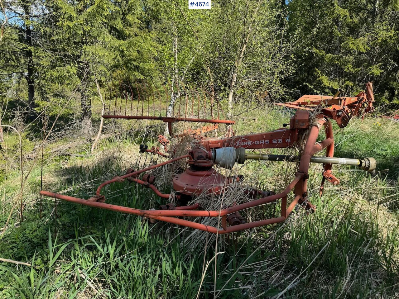 1998 Kuhn GRS 25 - Σανού και κτηνοτροφικά μηχανήματα: φωτογραφία 3 1998 Kuhn GRS 25 - Σανού και κτηνοτροφικά μηχανήματα: φωτογραφία 3