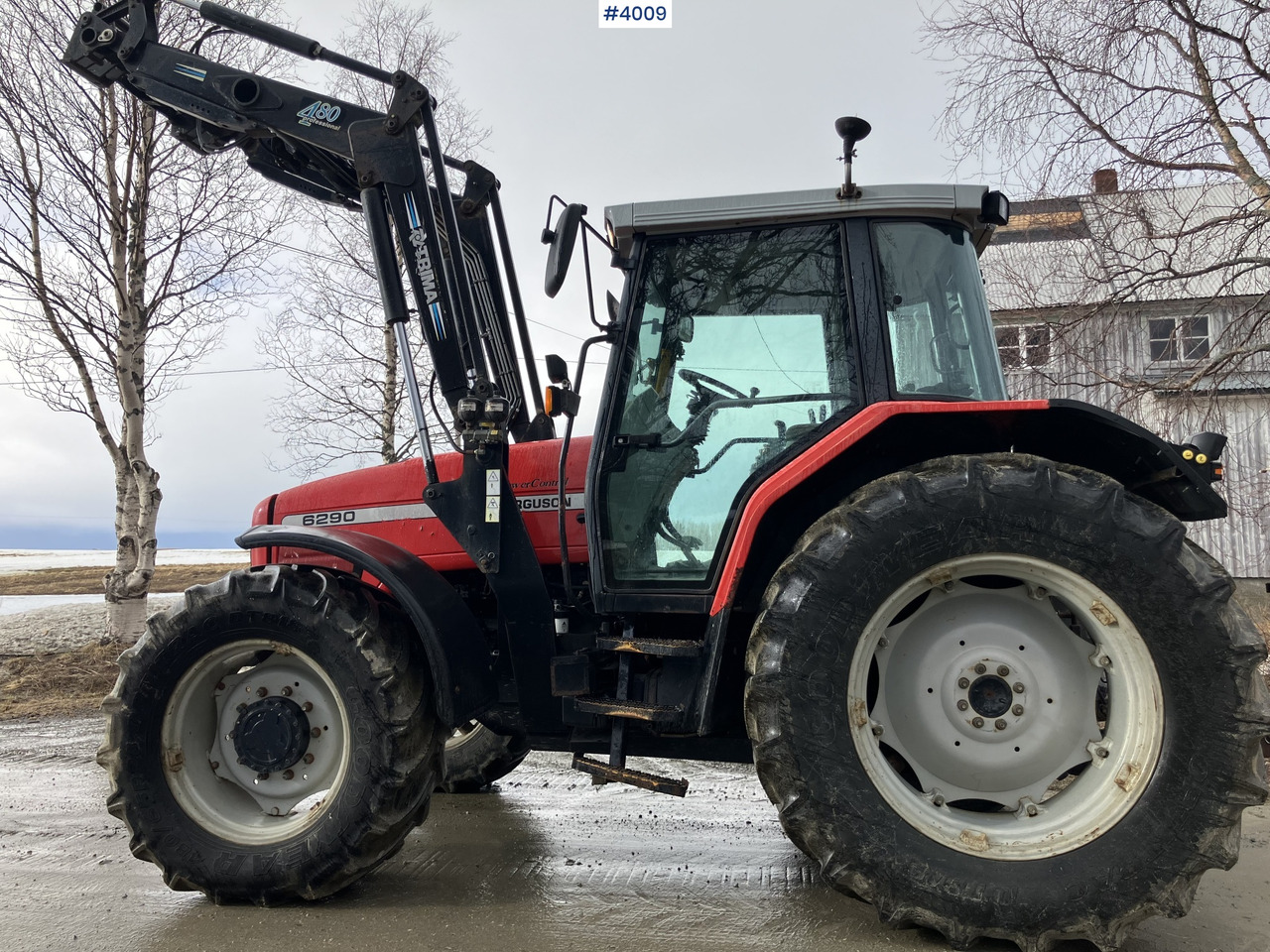 2001 Massey Ferguson 6290 4x4 w/ Trima 480 loader. WATCH VIDEO. - Τρακτέρ: φωτογραφία 2 2001 Massey Ferguson 6290 4x4 w/ Trima 480 loader. WATCH VIDEO. - Τρακτέρ: φωτογραφία 2