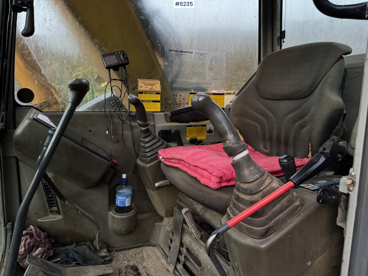 Leasing  2004 Kato HD 308 US w/ 5 drawers, pincher, rake and spike hammer. 2004 Kato HD 308 US w/ 5 drawers, pincher, rake and spike hammer.: φωτογραφία 13 Leasing  2004 Kato HD 308 US w/ 5 drawers, pincher, rake and spike hammer. 2004 Kato HD 308 US w/ 5 drawers, pincher, rake and spike hammer.: φωτογραφία 13