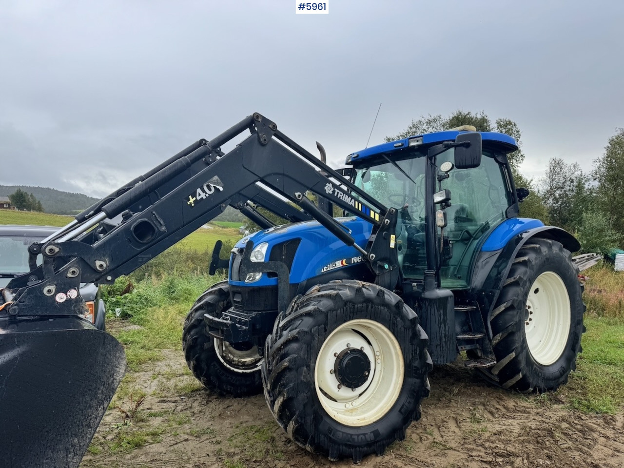 2004 New Holland TS115A with front loader - Τρακτέρ: φωτογραφία 3 2004 New Holland TS115A with front loader - Τρακτέρ: φωτογραφία 3
