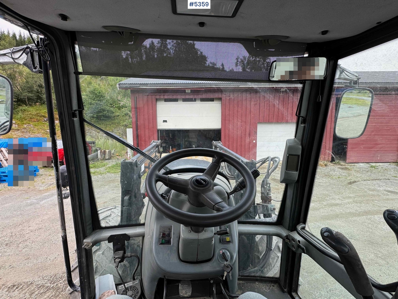 Τρακτέρ 2004 Valtra M120-4 w/ loader and bucket: φωτογραφία 9