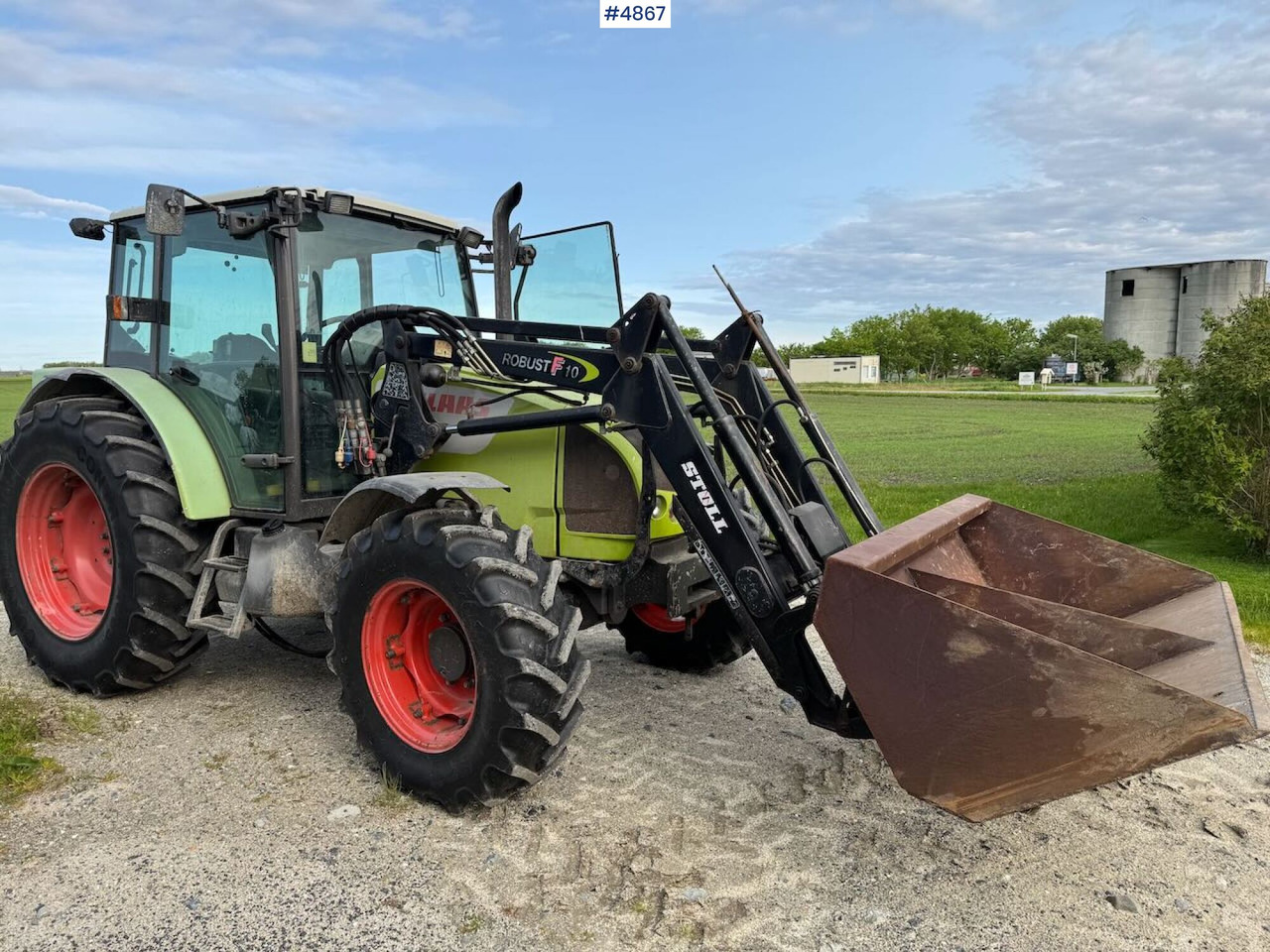 2007 Claas Celtis 446 with front loader, pallet forks, and bucket - Τρακτέρ: φωτογραφία 1 2007 Claas Celtis 446 with front loader, pallet forks, and bucket - Τρακτέρ: φωτογραφία 1