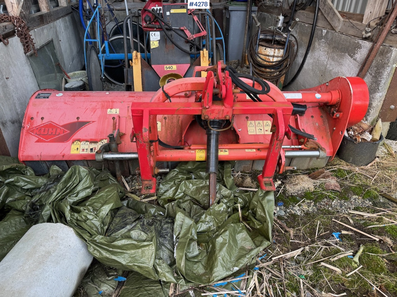 2008 Kuhn BKE 210 - Σανού και κτηνοτροφικά μηχανήματα: φωτογραφία 1 2008 Kuhn BKE 210 - Σανού και κτηνοτροφικά μηχανήματα: φωτογραφία 1