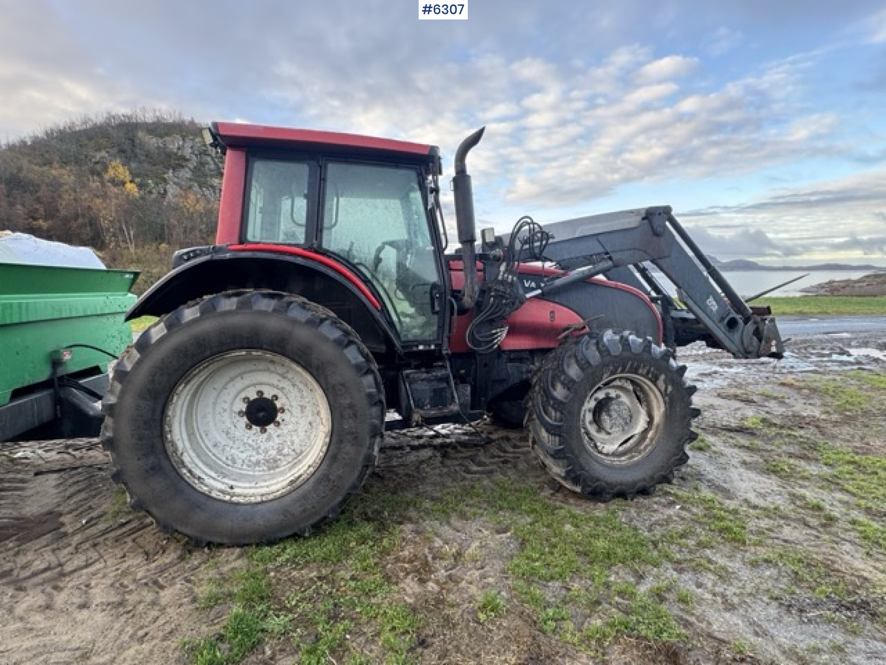 2008 Valtra T190 with front loader and 3rd function. SEE VIDEO! - Τρακτέρ: φωτογραφία 5 2008 Valtra T190 with front loader and 3rd function. SEE VIDEO! - Τρακτέρ: φωτογραφία 5