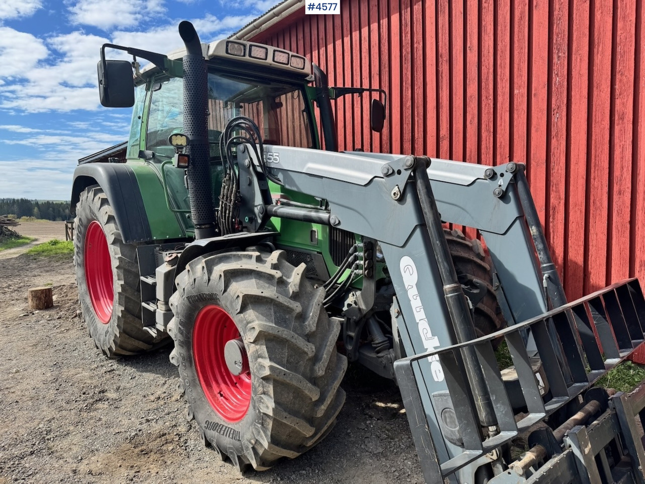 2009 Fendt 415 Vario 4x4 w/ Front hydraulics and Front loader. - Τρακτέρ: φωτογραφία 2 2009 Fendt 415 Vario 4x4 w/ Front hydraulics and Front loader. - Τρακτέρ: φωτογραφία 2