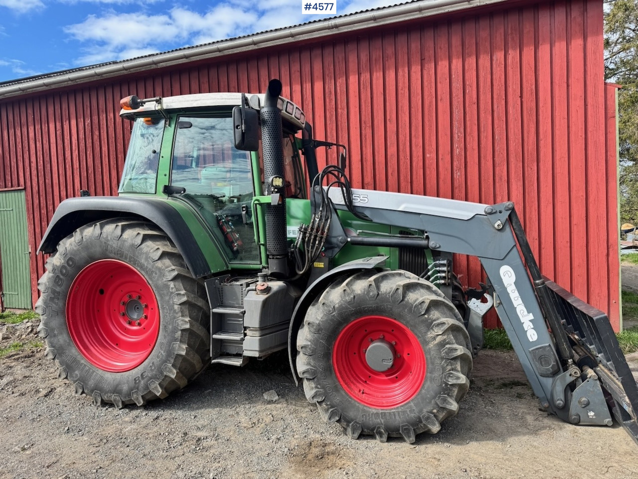 2009 Fendt 415 Vario 4x4 w/ Front hydraulics and Front loader. - Τρακτέρ: φωτογραφία 3 2009 Fendt 415 Vario 4x4 w/ Front hydraulics and Front loader. - Τρακτέρ: φωτογραφία 3