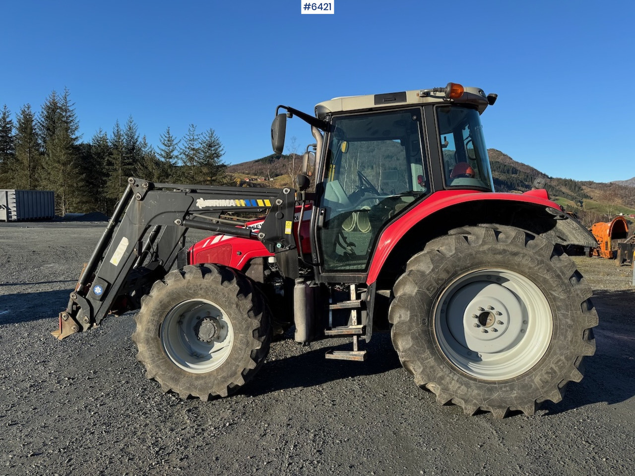 2009 Massey Ferguson 6455 Dyna-6 w/ front loader. - Τρακτέρ: φωτογραφία 1 2009 Massey Ferguson 6455 Dyna-6 w/ front loader. - Τρακτέρ: φωτογραφία 1