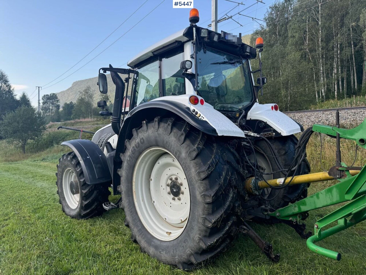 2009 Valtra T202 w/ loader - Τρακτέρ: φωτογραφία 5 2009 Valtra T202 w/ loader - Τρακτέρ: φωτογραφία 5