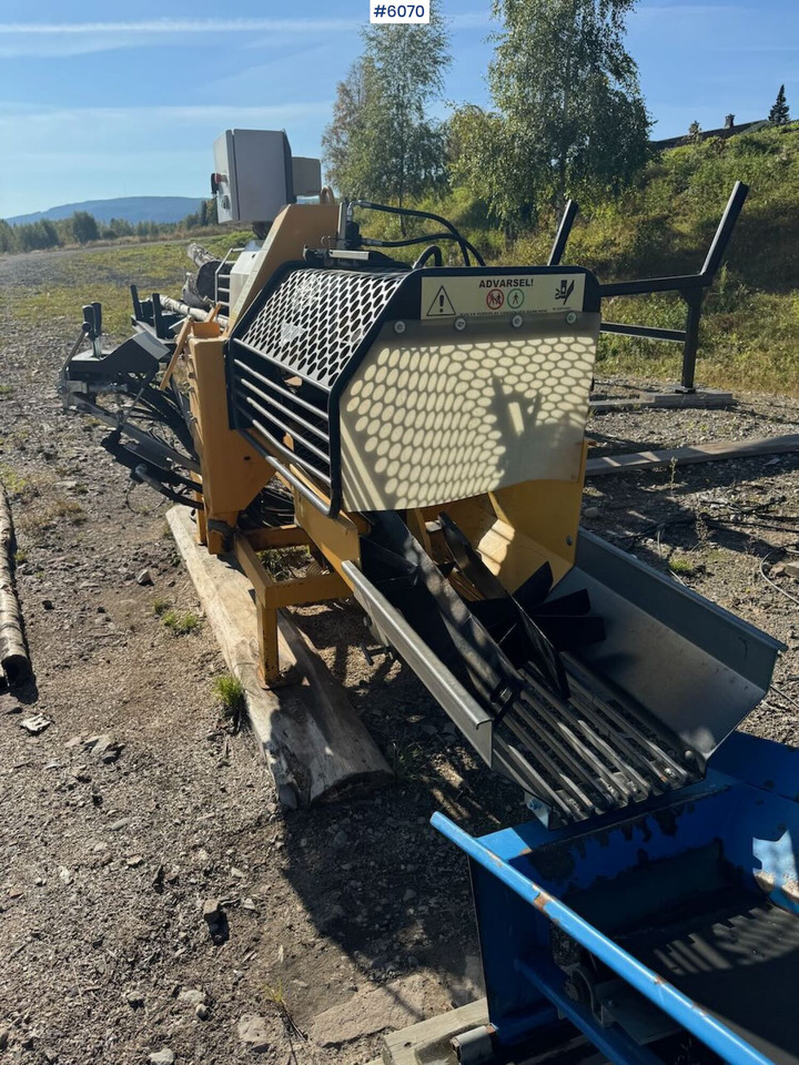 2010 Kisaved Kubik firewood processor with log table and conveyor belt. - Δασικά μηχανήματα: φωτογραφία 5 2010 Kisaved Kubik firewood processor with log table and conveyor belt. - Δασικά μηχανήματα: φωτογραφία 5