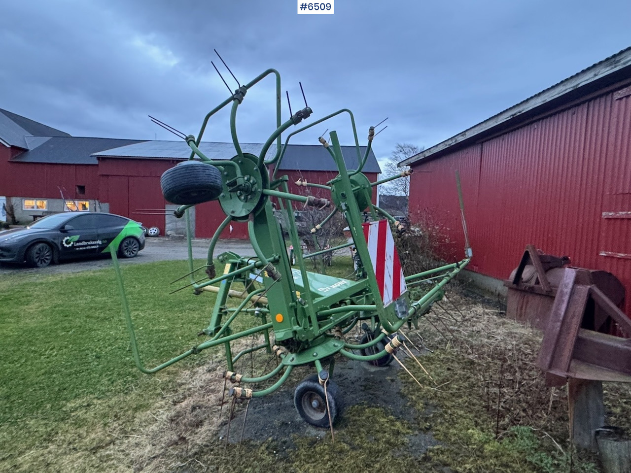 2011 Krone KW 5.52 tedder - Σανού και κτηνοτροφικά μηχανήματα: φωτογραφία 3 2011 Krone KW 5.52 tedder - Σανού και κτηνοτροφικά μηχανήματα: φωτογραφία 3