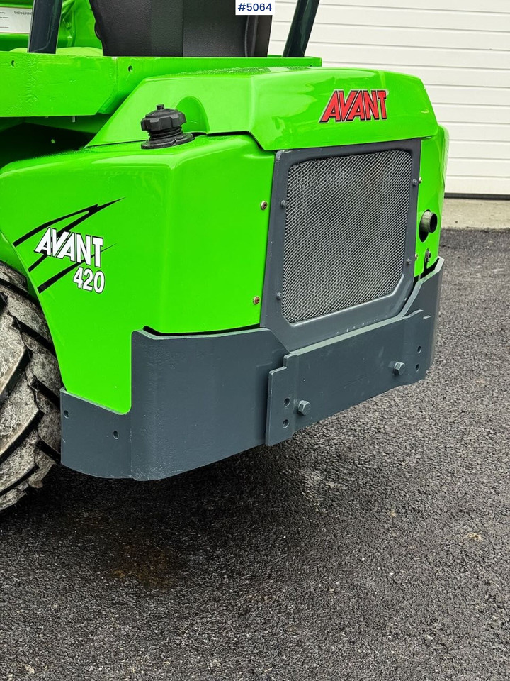 2012 Avant M420 w/ bucket NEWLY SERVICED - Σπαστός φορτωτής: φωτογραφία 4 2012 Avant M420 w/ bucket NEWLY SERVICED - Σπαστός φορτωτής: φωτογραφία 4