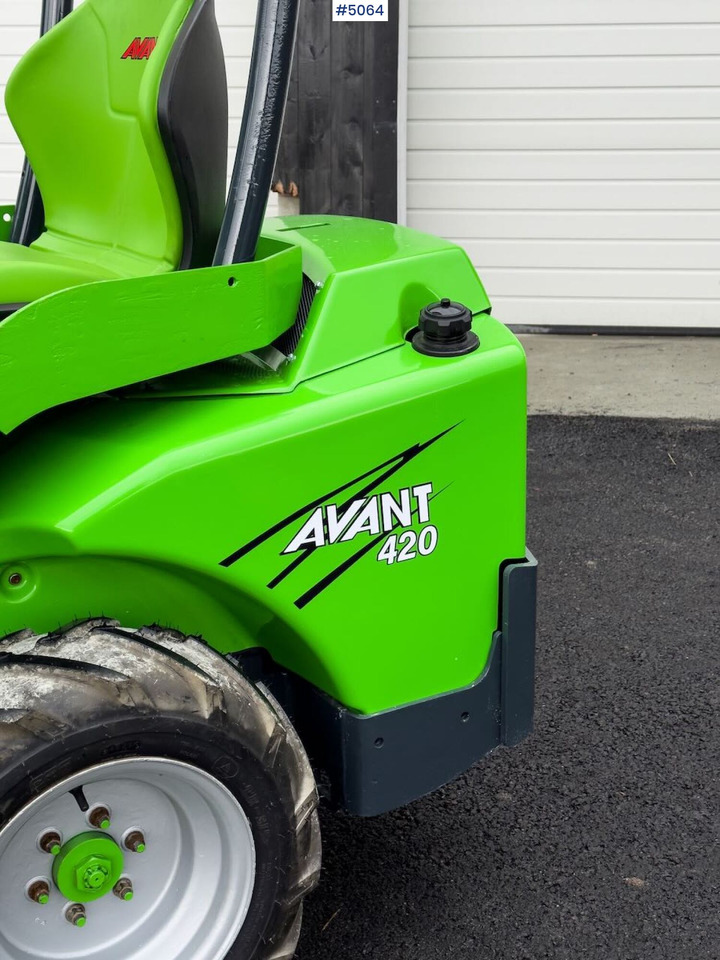 2012 Avant M420 w/ bucket NEWLY SERVICED - Σπαστός φορτωτής: φωτογραφία 5 2012 Avant M420 w/ bucket NEWLY SERVICED - Σπαστός φορτωτής: φωτογραφία 5