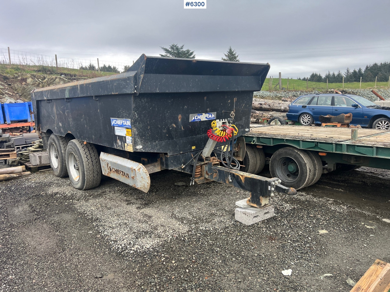 2012 Chieftain 20 ton 2 axle dump trailer - Ανατρεπόμενη ρυμούλκα για τρακτέρ: φωτογραφία 2 2012 Chieftain 20 ton 2 axle dump trailer - Ανατρεπόμενη ρυμούλκα για τρακτέρ: φωτογραφία 2