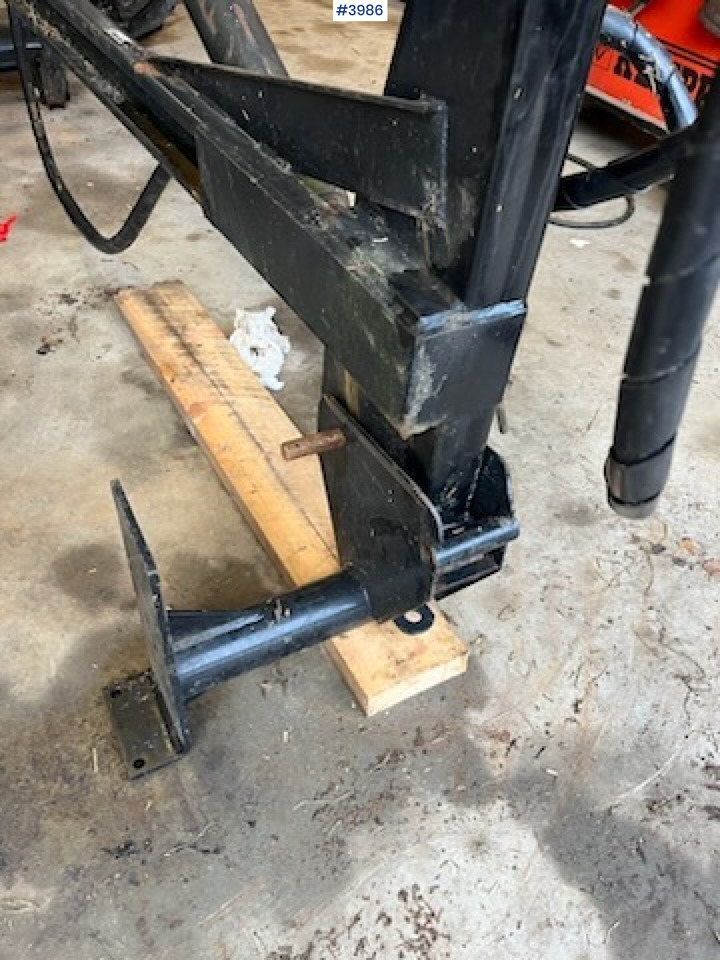 2012 Front loader for tractor. - Φορτωτησ για τρακτερ: φωτογραφία 4 2012 Front loader for tractor. - Φορτωτησ για τρακτερ: φωτογραφία 4