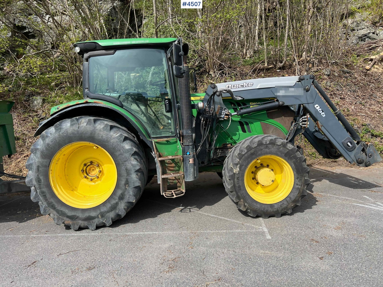 2012 John Deere 6140R w/ front loader - Τρακτέρ: φωτογραφία 1 2012 John Deere 6140R w/ front loader - Τρακτέρ: φωτογραφία 1