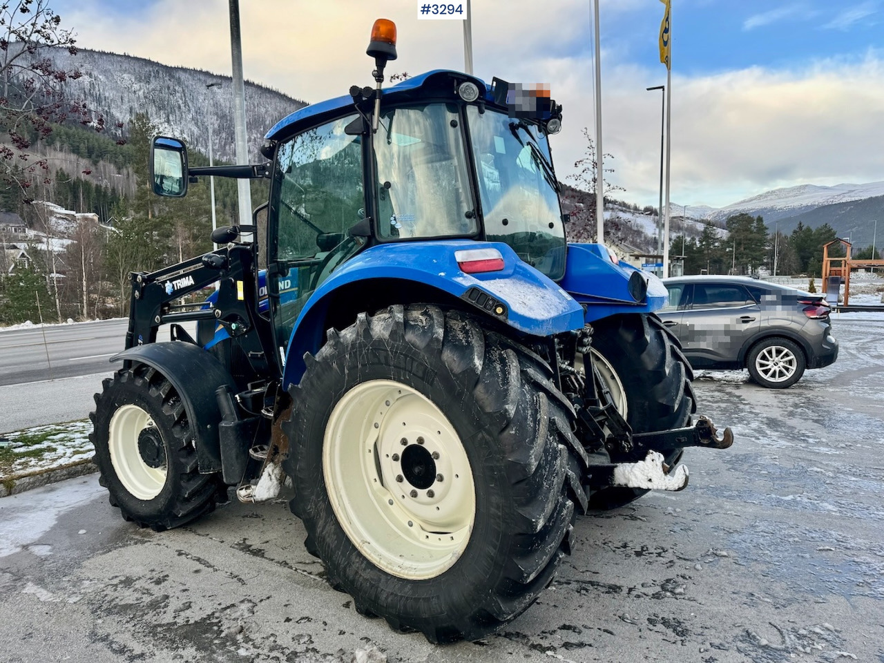2013 New Holland T5.95 with Trima +2.1P Front Loader. New Engine! - Τρακτέρ: φωτογραφία 3 2013 New Holland T5.95 with Trima +2.1P Front Loader. New Engine! - Τρακτέρ: φωτογραφία 3
