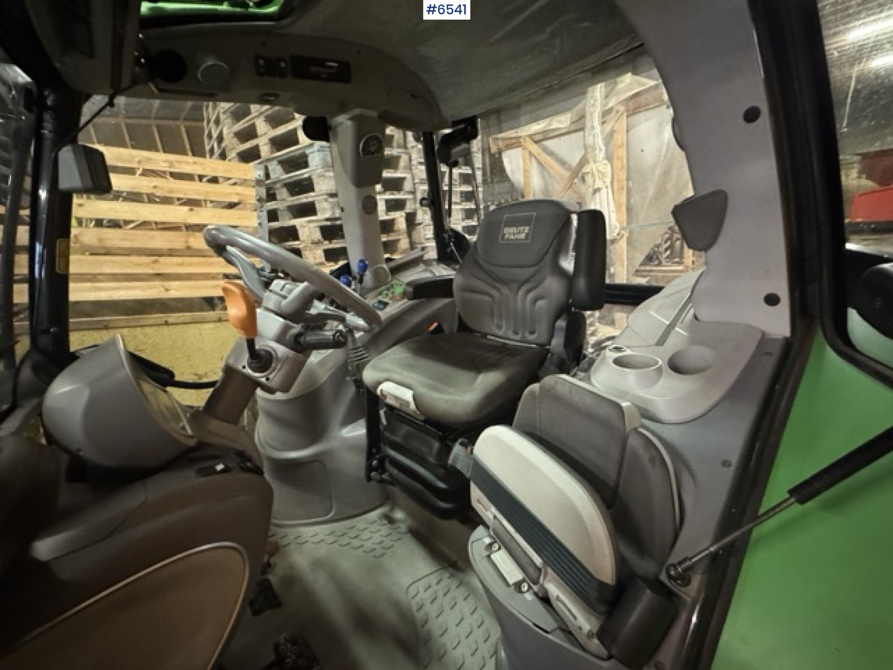 Τρακτέρ 2015 Deutz Fahr 5100 DT with front loader and twin wheels!: φωτογραφία 20 Τρακτέρ 2015 Deutz Fahr 5100 DT with front loader and twin wheels!: φωτογραφία 20