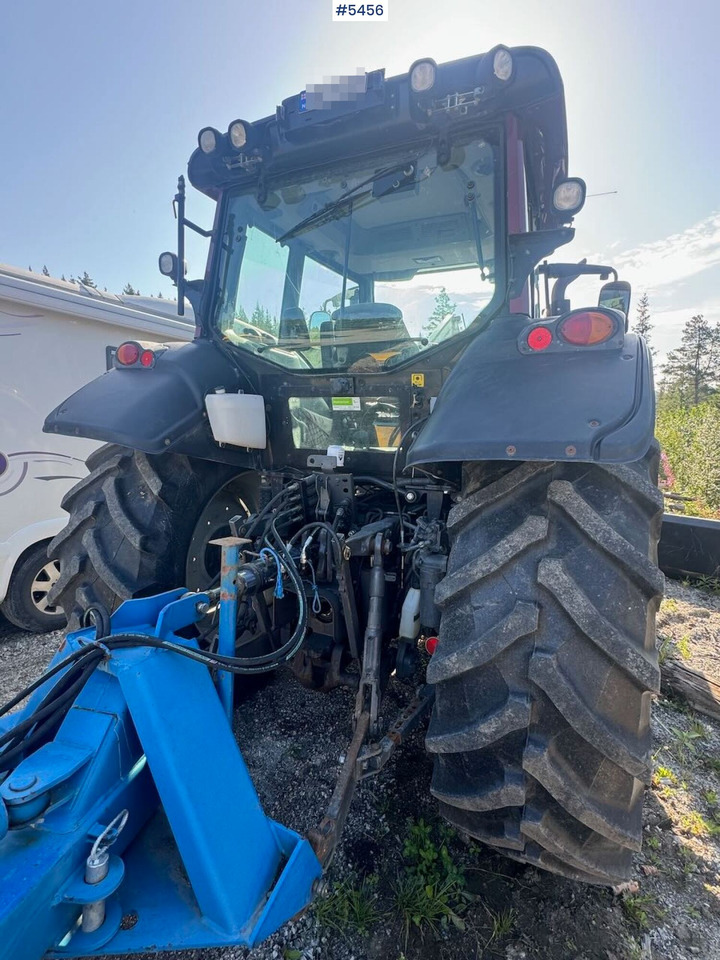 2015 Valtra N123 w/ front loader - Τρακτέρ: φωτογραφία 4 2015 Valtra N123 w/ front loader - Τρακτέρ: φωτογραφία 4