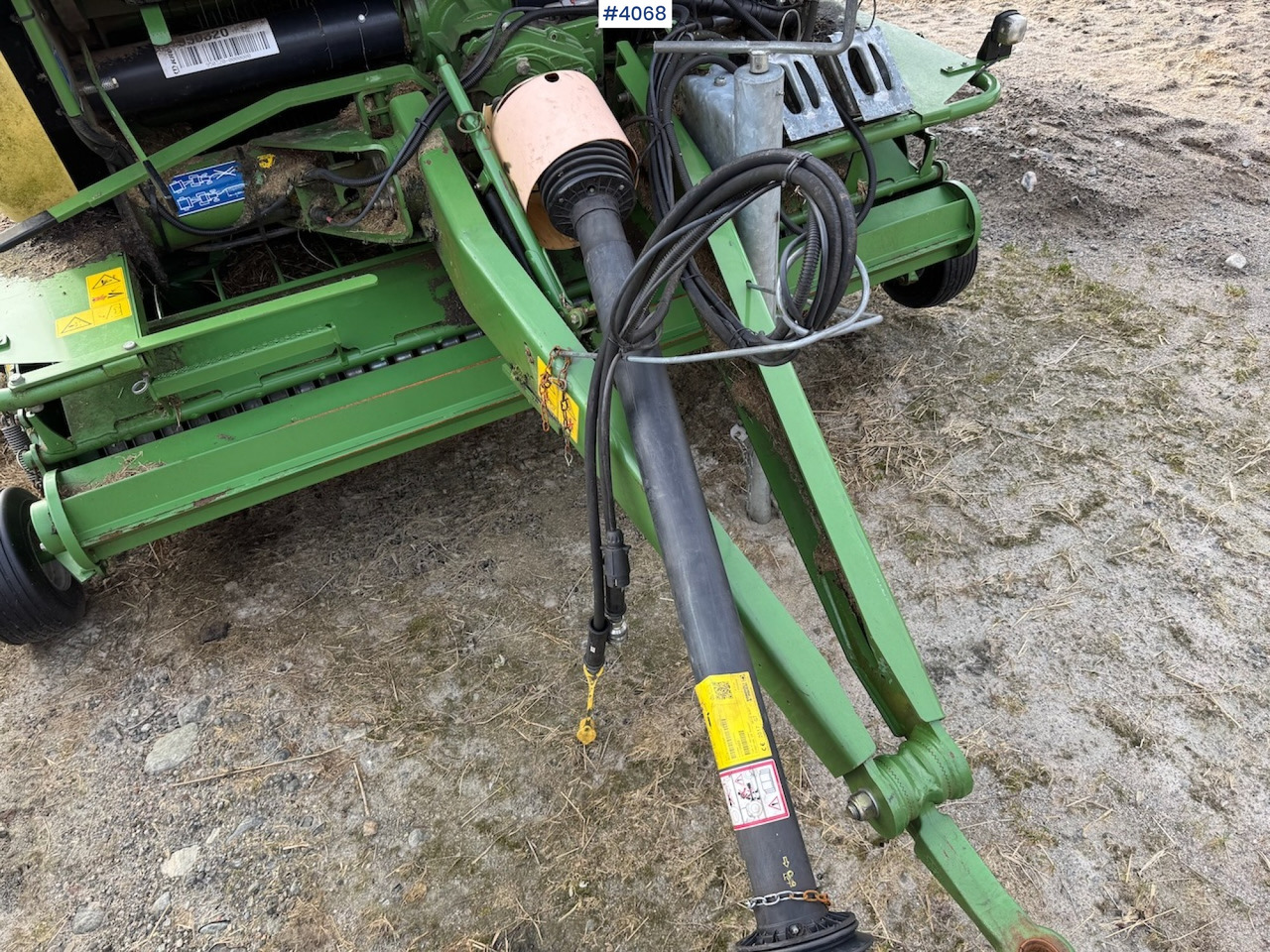 Σανού και κτηνοτροφικά μηχανήματα 2016 Krone Comprima CF 155 XC Kombipresse: φωτογραφία 16 Σανού και κτηνοτροφικά μηχανήματα 2016 Krone Comprima CF 155 XC Kombipresse: φωτογραφία 16