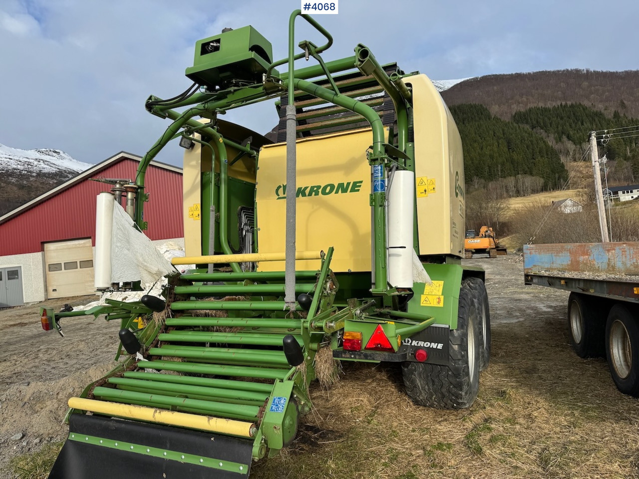 Σανού και κτηνοτροφικά μηχανήματα 2016 Krone Comprima CF 155 XC Kombipresse: φωτογραφία 14 Σανού και κτηνοτροφικά μηχανήματα 2016 Krone Comprima CF 155 XC Kombipresse: φωτογραφία 14