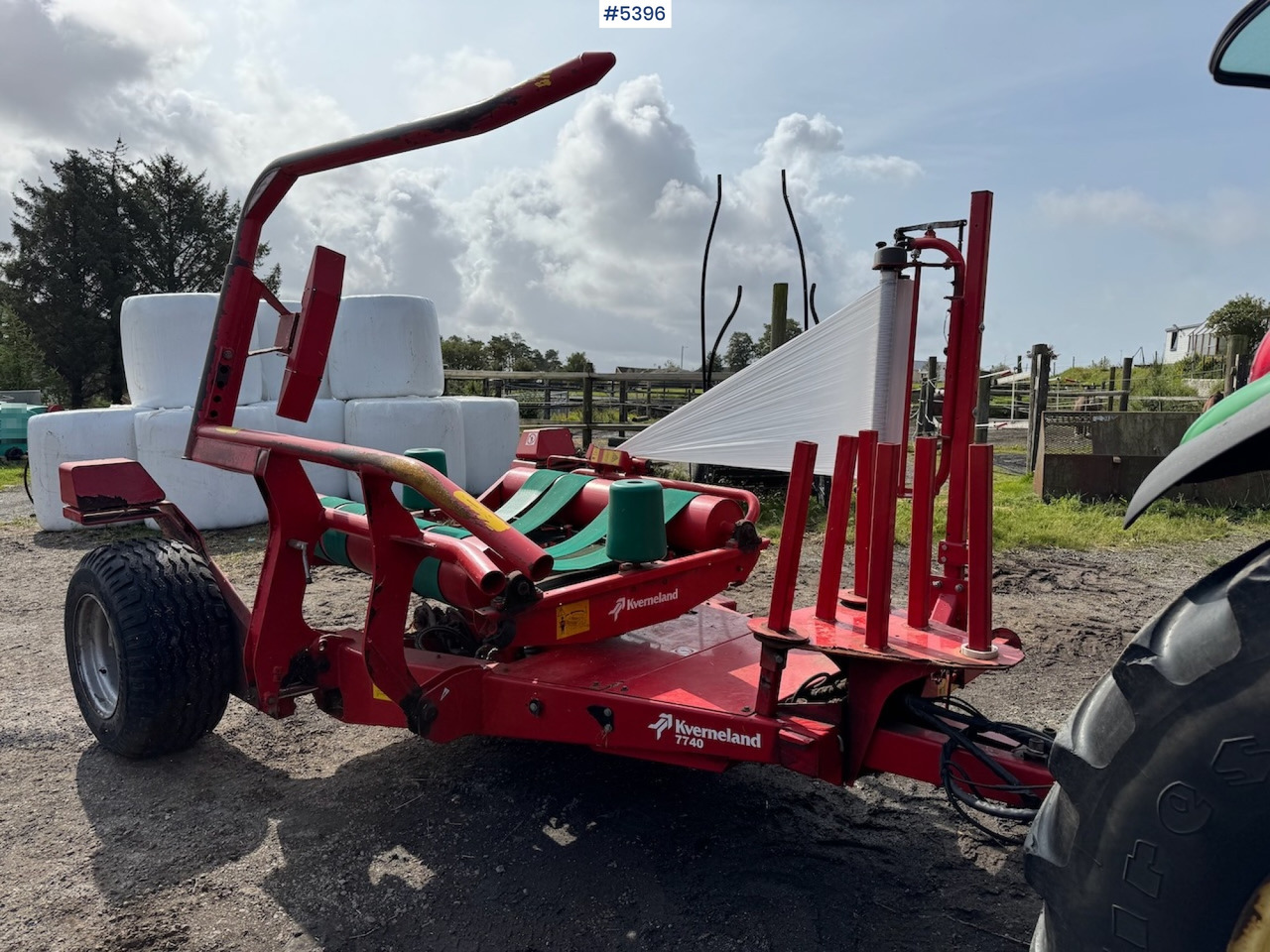 2016 Kverneland 7740 J round bale wrapper - Σανού και κτηνοτροφικά μηχανήματα: φωτογραφία 4 2016 Kverneland 7740 J round bale wrapper - Σανού και κτηνοτροφικά μηχανήματα: φωτογραφία 4