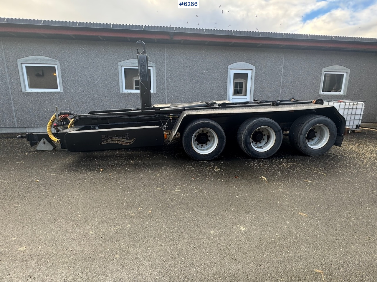 2018 MCM 3 axle tractor-container trailer w/ hook - Ρυμούλκα για τρακτέρ: φωτογραφία 2 2018 MCM 3 axle tractor-container trailer w/ hook - Ρυμούλκα για τρακτέρ: φωτογραφία 2