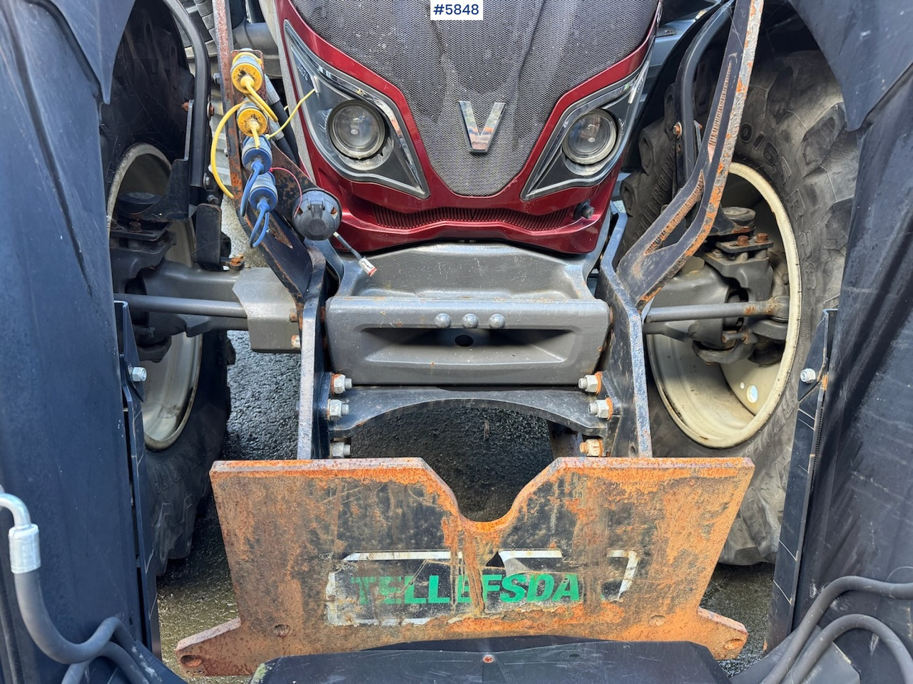 2018 Valtra N174 w/ front loader and plow plate. - Τρακτέρ: φωτογραφία 5 2018 Valtra N174 w/ front loader and plow plate. - Τρακτέρ: φωτογραφία 5