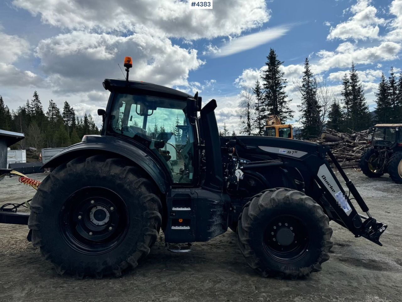 2021 Valtra T234 Versu w/ Quicke Q7 Front Loader - Τρακτέρ: φωτογραφία 4 2021 Valtra T234 Versu w/ Quicke Q7 Front Loader - Τρακτέρ: φωτογραφία 4