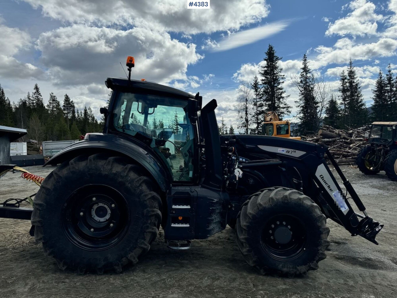 2021 Valtra T234 Versu w/ Quicke Q7 Front Loader - Τρακτέρ: φωτογραφία 5 2021 Valtra T234 Versu w/ Quicke Q7 Front Loader - Τρακτέρ: φωτογραφία 5