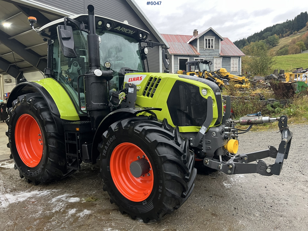 2023 Claas Arion 550 w/ quicke front loader with weight and PTO and front hydraulics - Τρακτέρ: φωτογραφία 2 2023 Claas Arion 550 w/ quicke front loader with weight and PTO and front hydraulics - Τρακτέρ: φωτογραφία 2