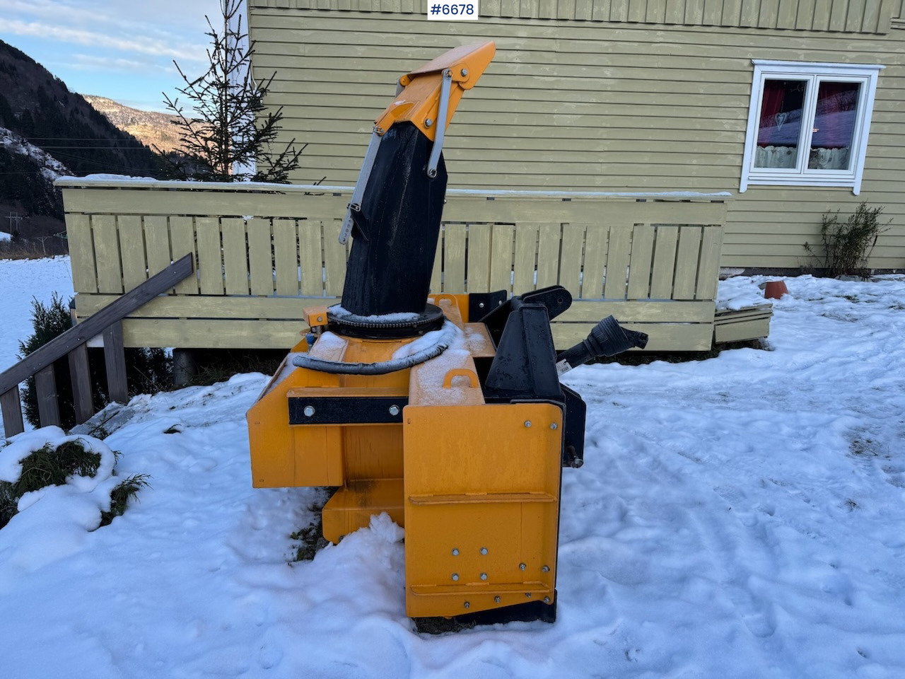Agroquip G180 2-speed Snowblower. Like new! - Κοινοτικο όχημα/ Ειδικό όχημα: φωτογραφία 3 Agroquip G180 2-speed Snowblower. Like new! - Κοινοτικο όχημα/ Ειδικό όχημα: φωτογραφία 3