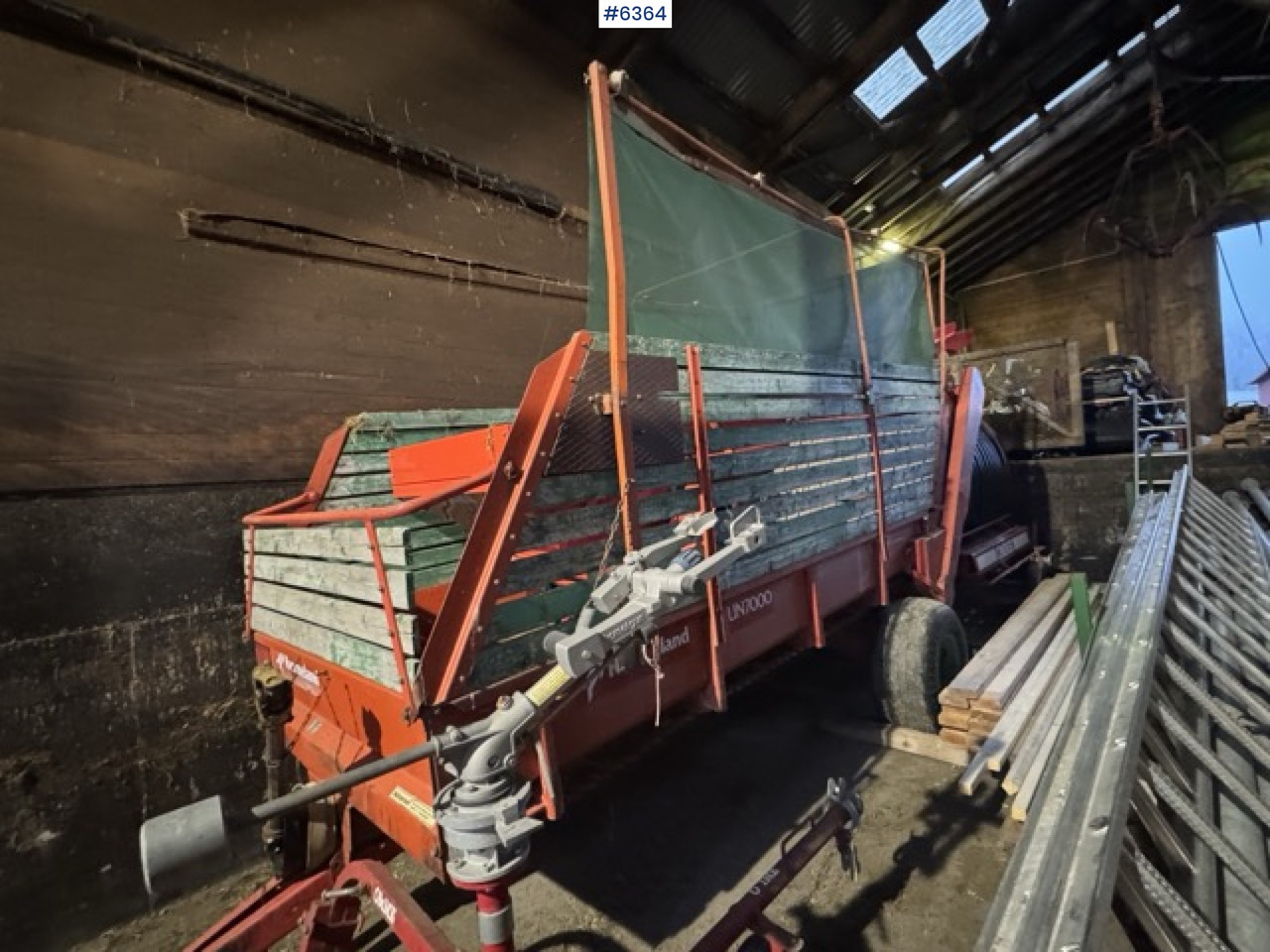 Approx. 1990 Kverneland UN7000 unloading wagon - Σανού και κτηνοτροφικά μηχανήματα: φωτογραφία 1 Approx. 1990 Kverneland UN7000 unloading wagon - Σανού και κτηνοτροφικά μηχανήματα: φωτογραφία 1