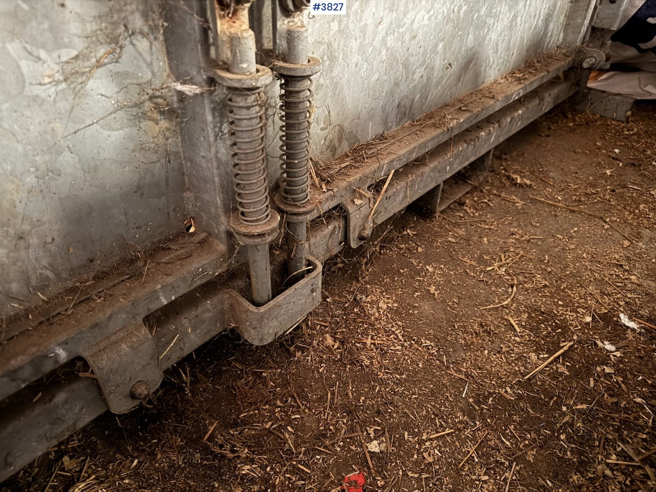 Μηχανηματα κτηνοτροφιασ Cattle treatment box, like new: φωτογραφία 8