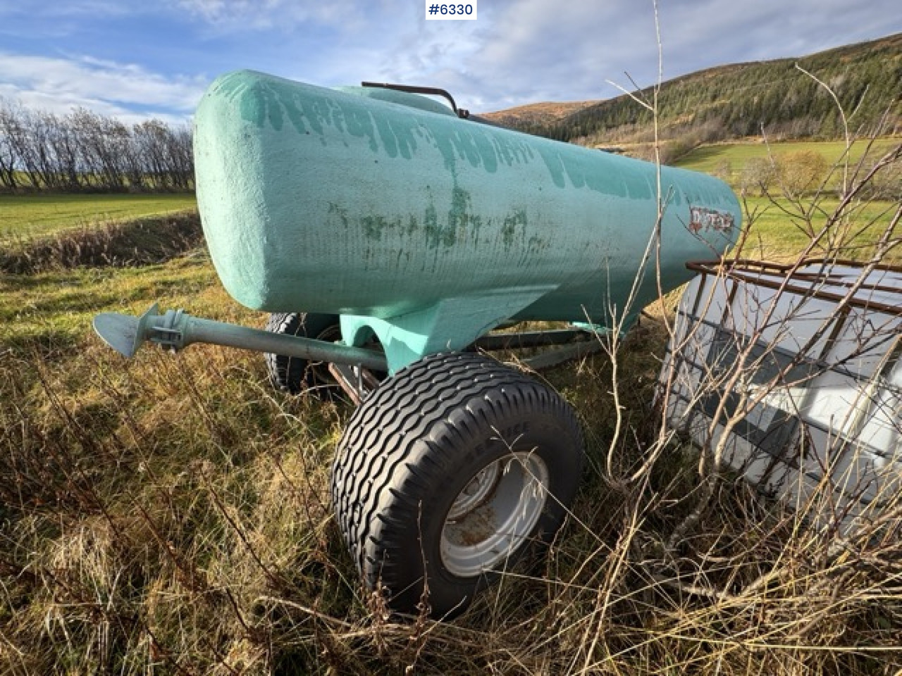 Doff X 3,500-liter manure spreader - Κοπροδιανομέας υγρής κοπριάς: φωτογραφία 1 Doff X 3,500-liter manure spreader - Κοπροδιανομέας υγρής κοπριάς: φωτογραφία 1