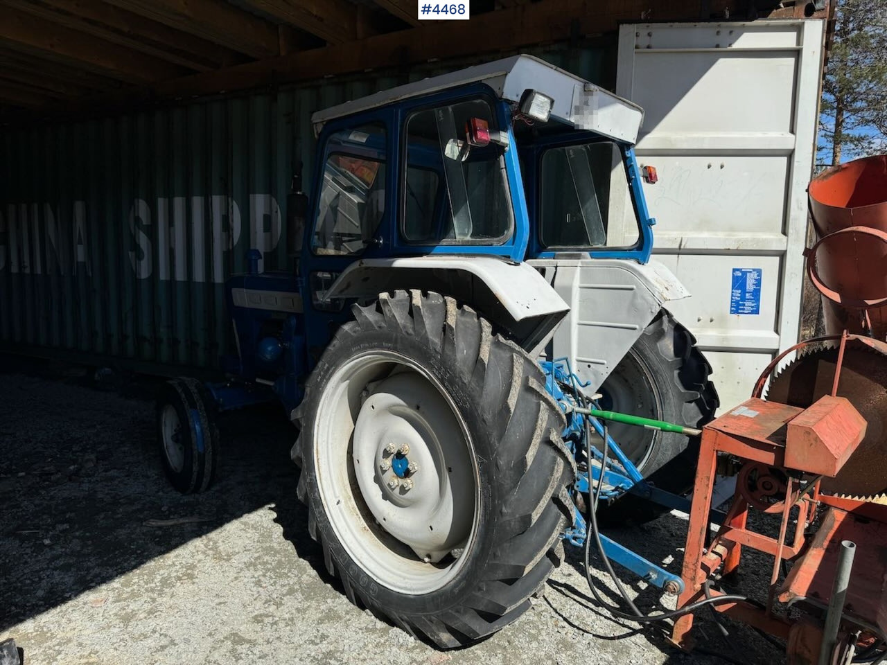 Ford 4000 4x2 - approx. 1970 model - Τρακτέρ: φωτογραφία 4 Ford 4000 4x2 - approx. 1970 model - Τρακτέρ: φωτογραφία 4