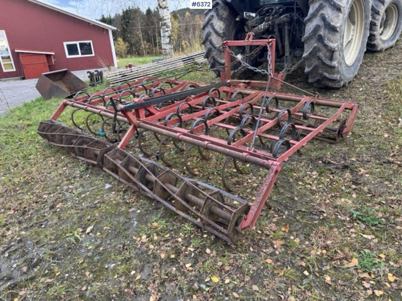 Harrow with packer roller - Μηχανή οργώματος: φωτογραφία 2 Harrow with packer roller - Μηχανή οργώματος: φωτογραφία 2