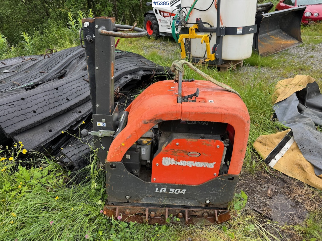 Husqvarna LG 504 Vibrating compactor. - Μηχανή οργώματος: φωτογραφία 1 Husqvarna LG 504 Vibrating compactor. - Μηχανή οργώματος: φωτογραφία 1