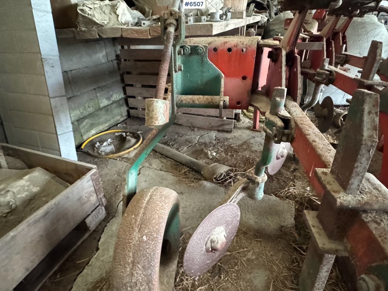 Μηχανή οργώματος Kverneland 3-furrow plough: φωτογραφία 7 Μηχανή οργώματος Kverneland 3-furrow plough: φωτογραφία 7