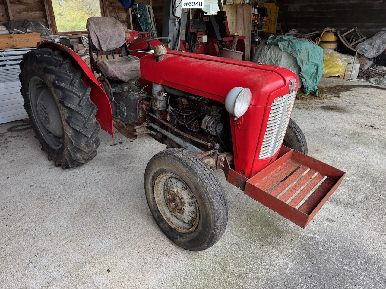 Massey Ferguson 35. - Τρακτέρ: φωτογραφία 2 Massey Ferguson 35. - Τρακτέρ: φωτογραφία 2