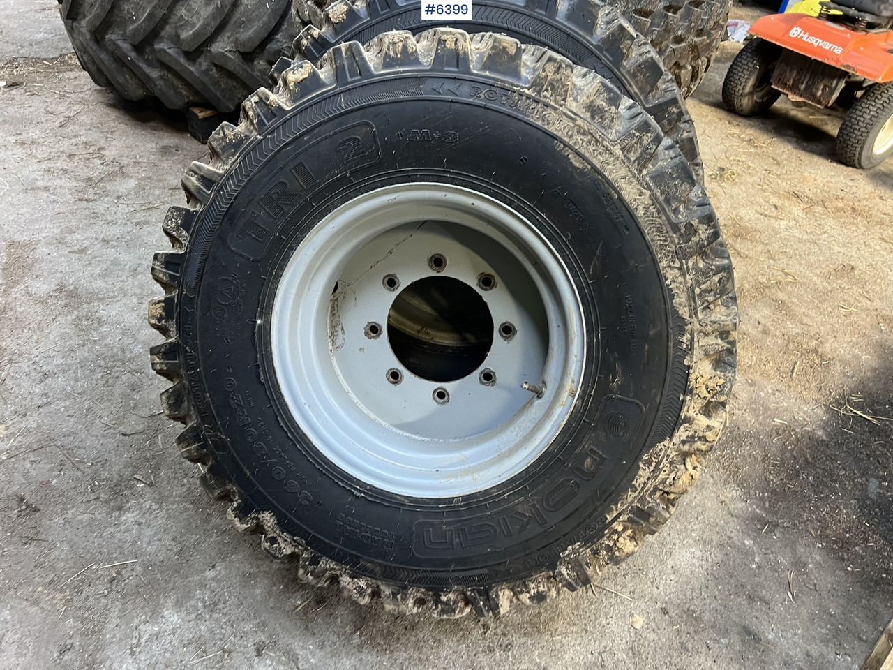 Nokian tri 2 studded tires for tractors - Πλήρης τροχός για Γεωργικά μηχανήματα: φωτογραφία 3 Nokian tri 2 studded tires for tractors - Πλήρης τροχός για Γεωργικά μηχανήματα: φωτογραφία 3