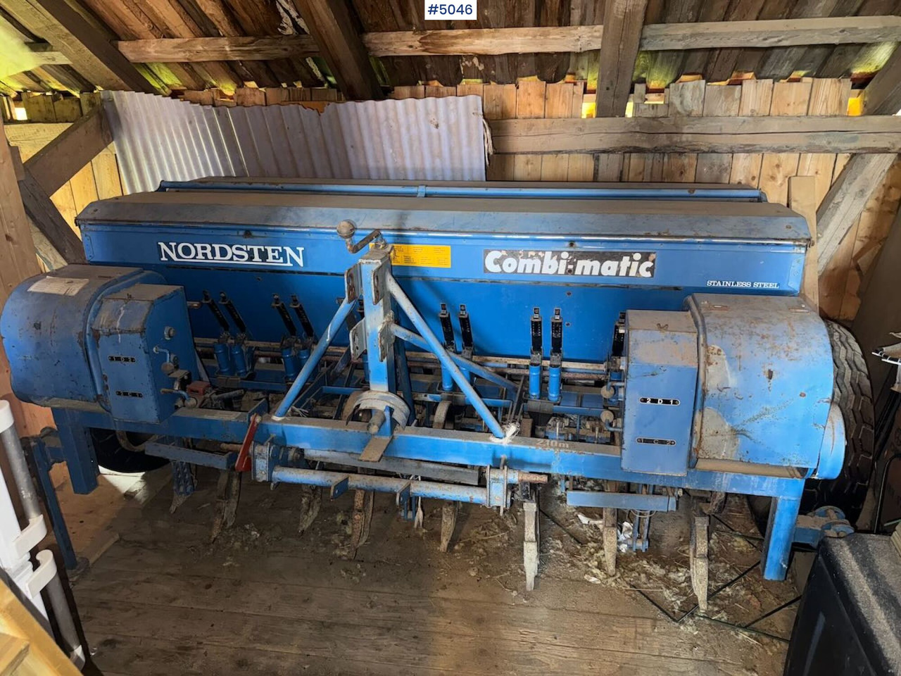 Nordsten Combi-matic 210 - Σπαρτική μηχανή: φωτογραφία 2 Nordsten Combi-matic 210 - Σπαρτική μηχανή: φωτογραφία 2