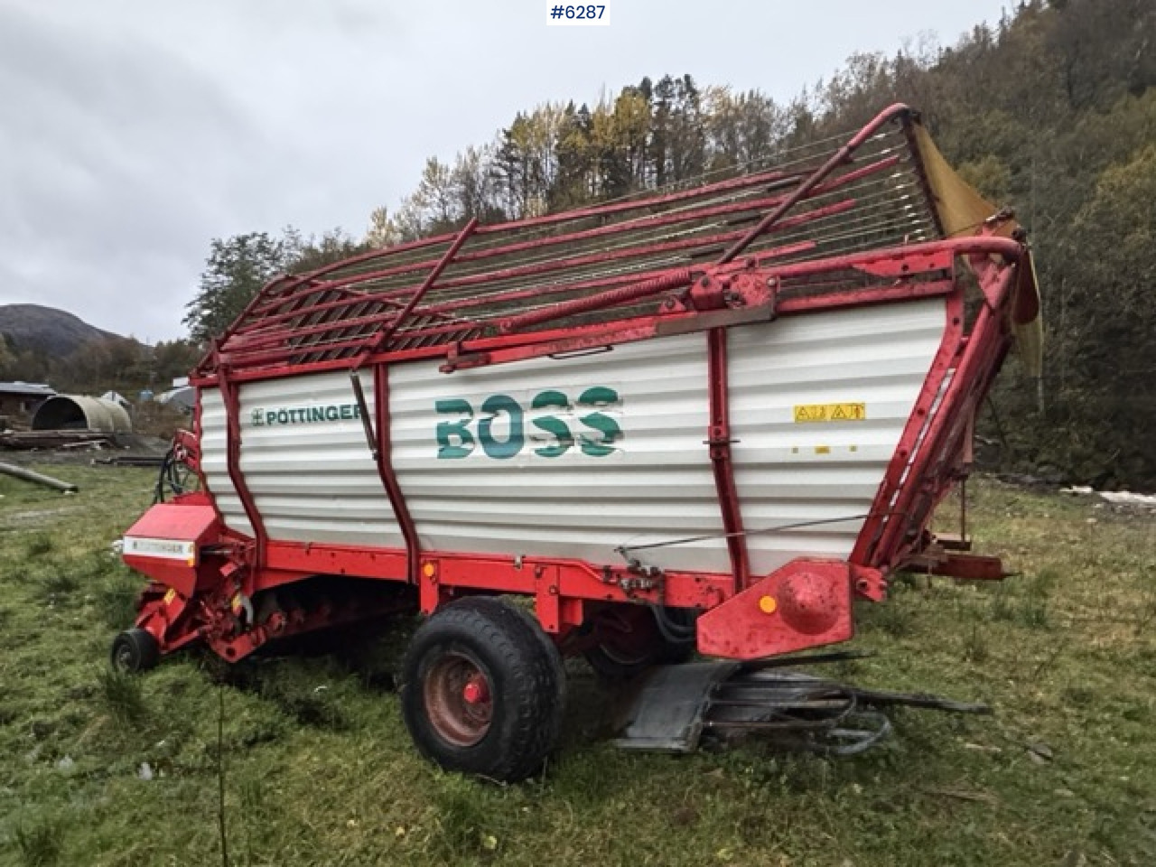Pöttinger Boss Forage Wagon - Σανού και κτηνοτροφικά μηχανήματα: φωτογραφία 3 Pöttinger Boss Forage Wagon - Σανού και κτηνοτροφικά μηχανήματα: φωτογραφία 3