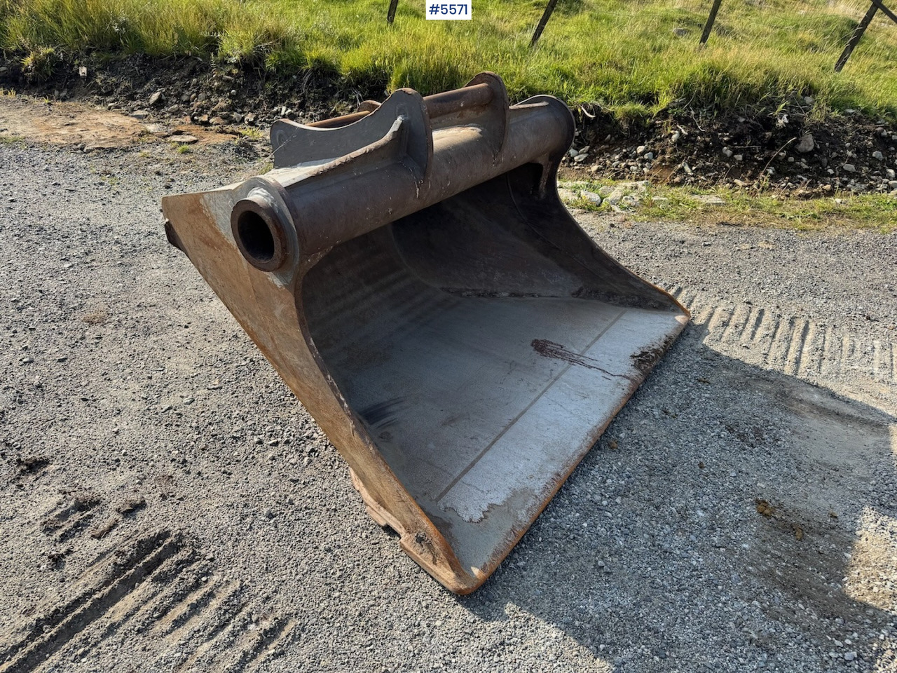 Sanding bucket - Κουβάς για εκσκαφέα: φωτογραφία 3 Sanding bucket - Κουβάς για εκσκαφέα: φωτογραφία 3