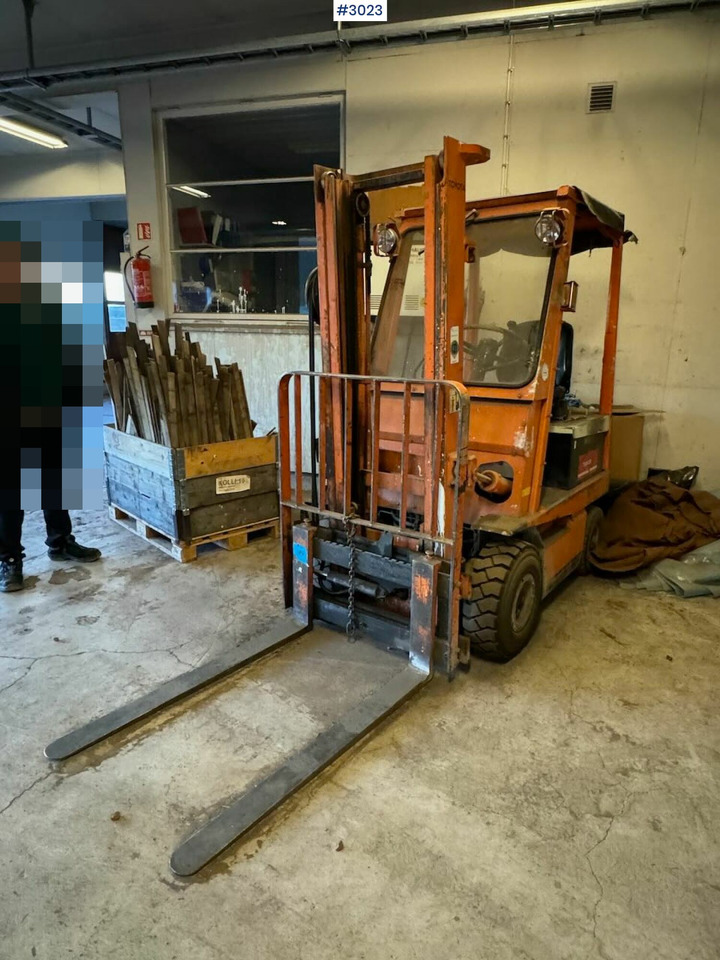 Toyota 4FB15 Forklift - Περονοφόρο όχημα: φωτογραφία 1 Toyota 4FB15 Forklift - Περονοφόρο όχημα: φωτογραφία 1