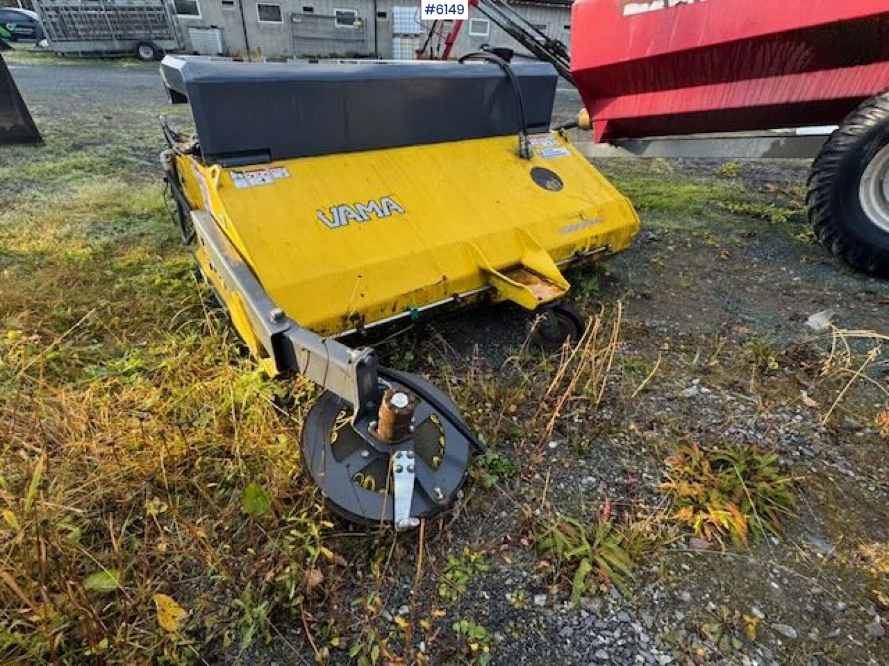 Vama front broom with Euro combo mount - Ψεκαστικό: φωτογραφία 4 Vama front broom with Euro combo mount - Ψεκαστικό: φωτογραφία 4