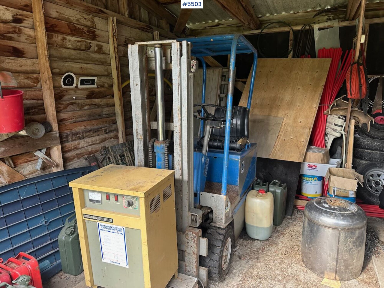 Volvo electric truck - Περονοφόρο όχημα: φωτογραφία 2 Volvo electric truck - Περονοφόρο όχημα: φωτογραφία 2